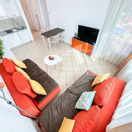 Orange 735 * Durrës