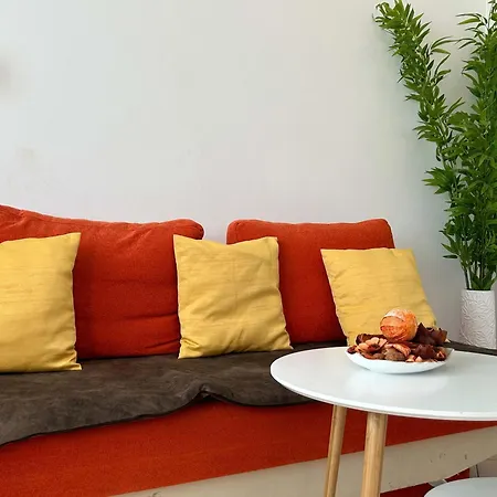 Orange 735
